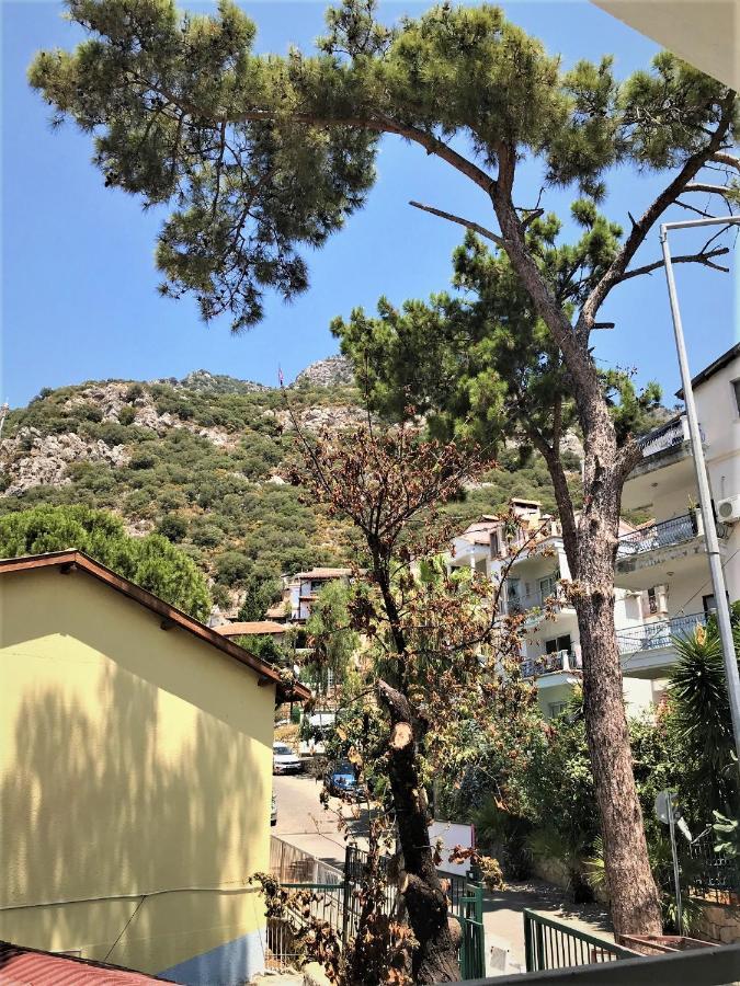 Smyrna Uzuncarsi Appartement Kaş Buitenkant foto