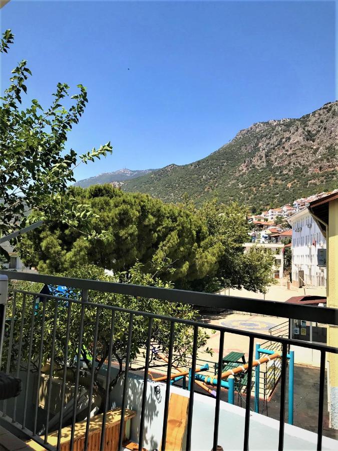 Smyrna Uzuncarsi Appartement Kaş Buitenkant foto