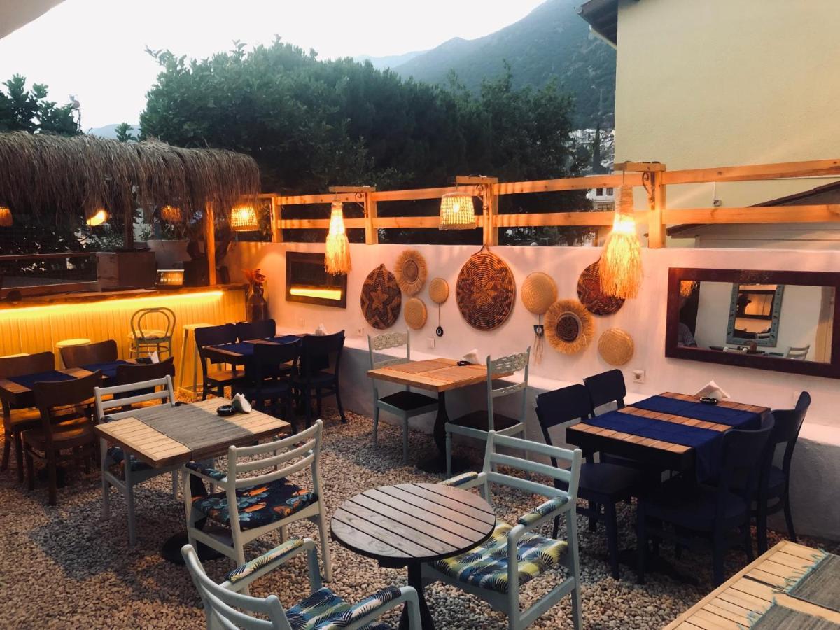 Smyrna Uzuncarsi Appartement Kaş Buitenkant foto