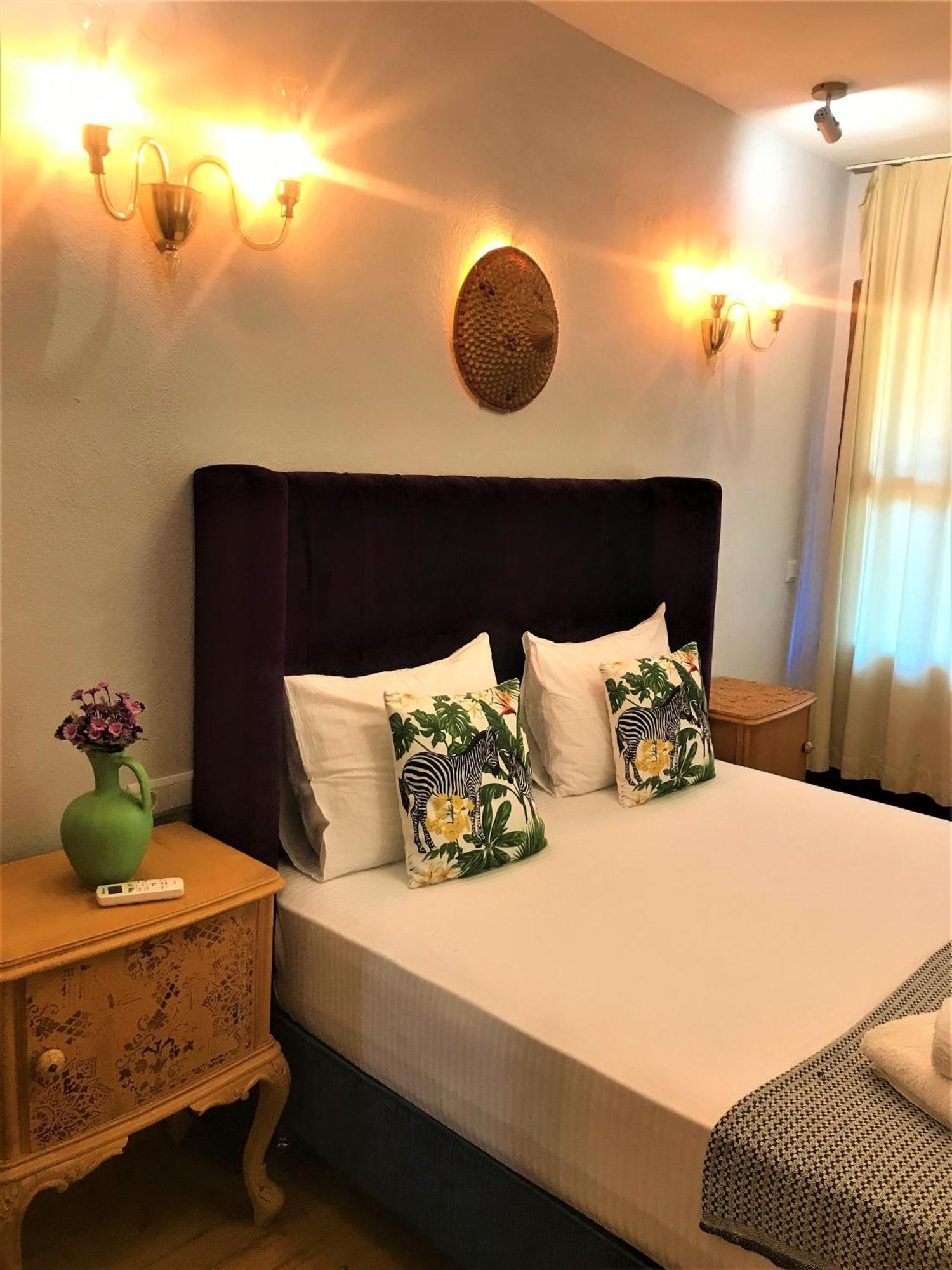Smyrna Uzuncarsi Appartement Kaş Buitenkant foto