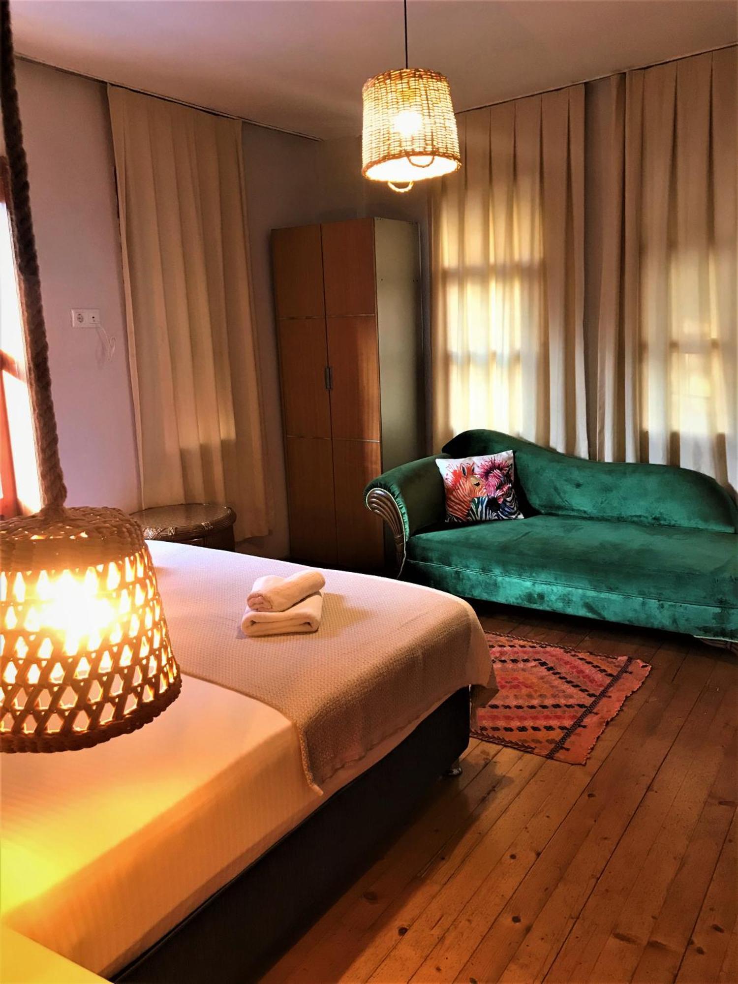 Smyrna Uzuncarsi Appartement Kaş Buitenkant foto